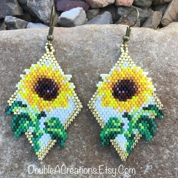 Sunflower Beaded Earrings, New, Handmade by Me - Picture 4 of 7